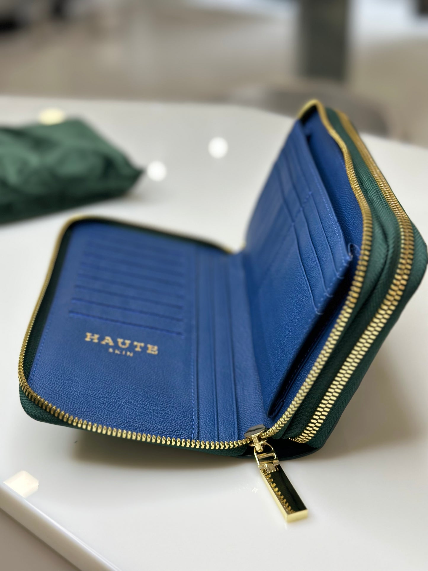 HUNTER wallet in DARK GREEN for MEN